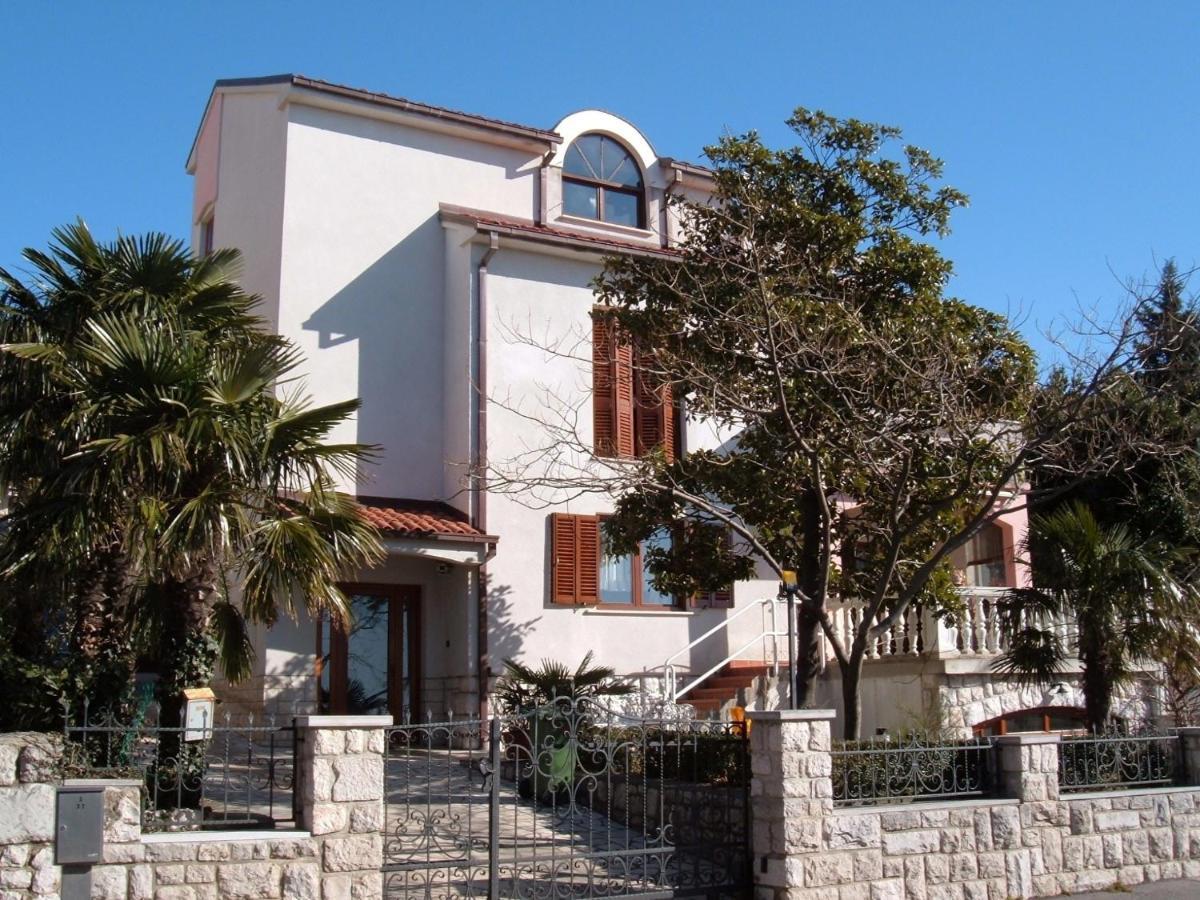 Apartmani Crikvenica 30072 - Goran Kültér fotó
